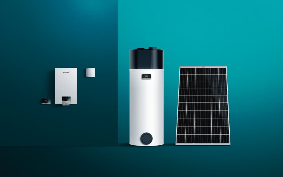 Cv-ketel ecoTEC plus met opslag, regeling en PV.